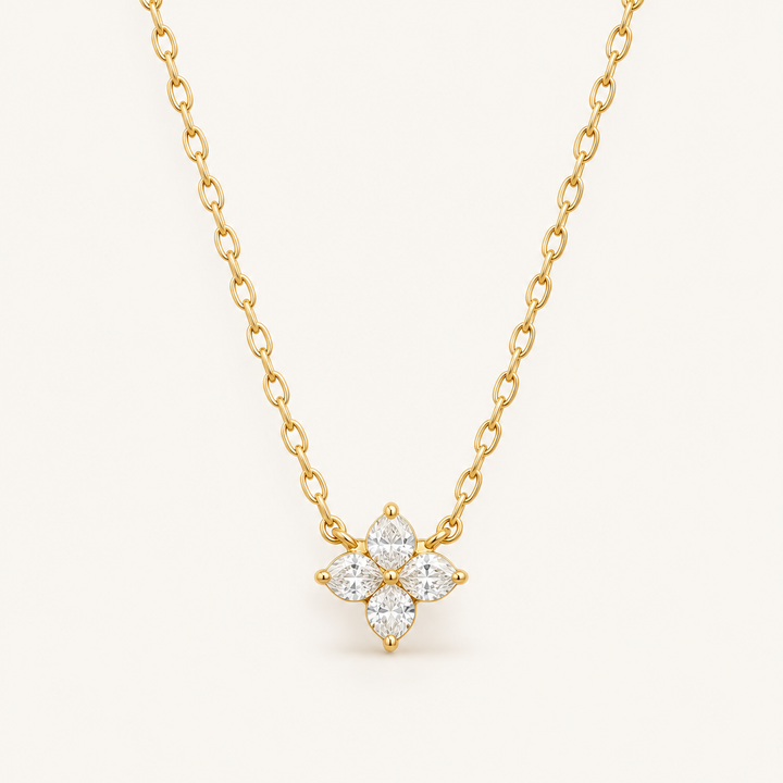 Colar com Pendente Floral